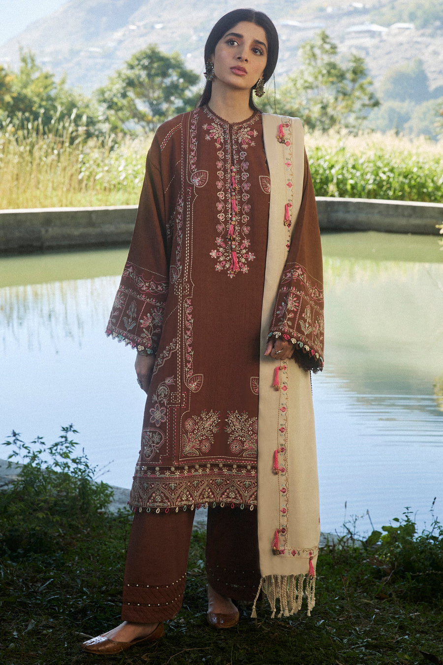 ZAHA by Khadijah Shah Embroidered Jacquard Unstitched 3Pc Suit ZW24-14