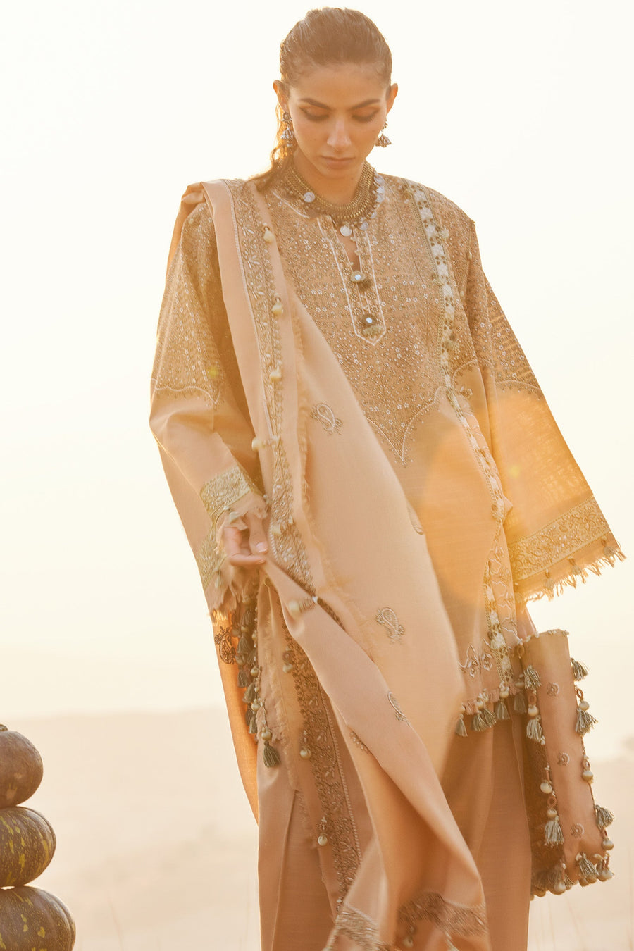 ZAHA by Khadijah Shah Embroidered Khaddar Unstitched 3Pc Suit ZW25-01 NEELAM