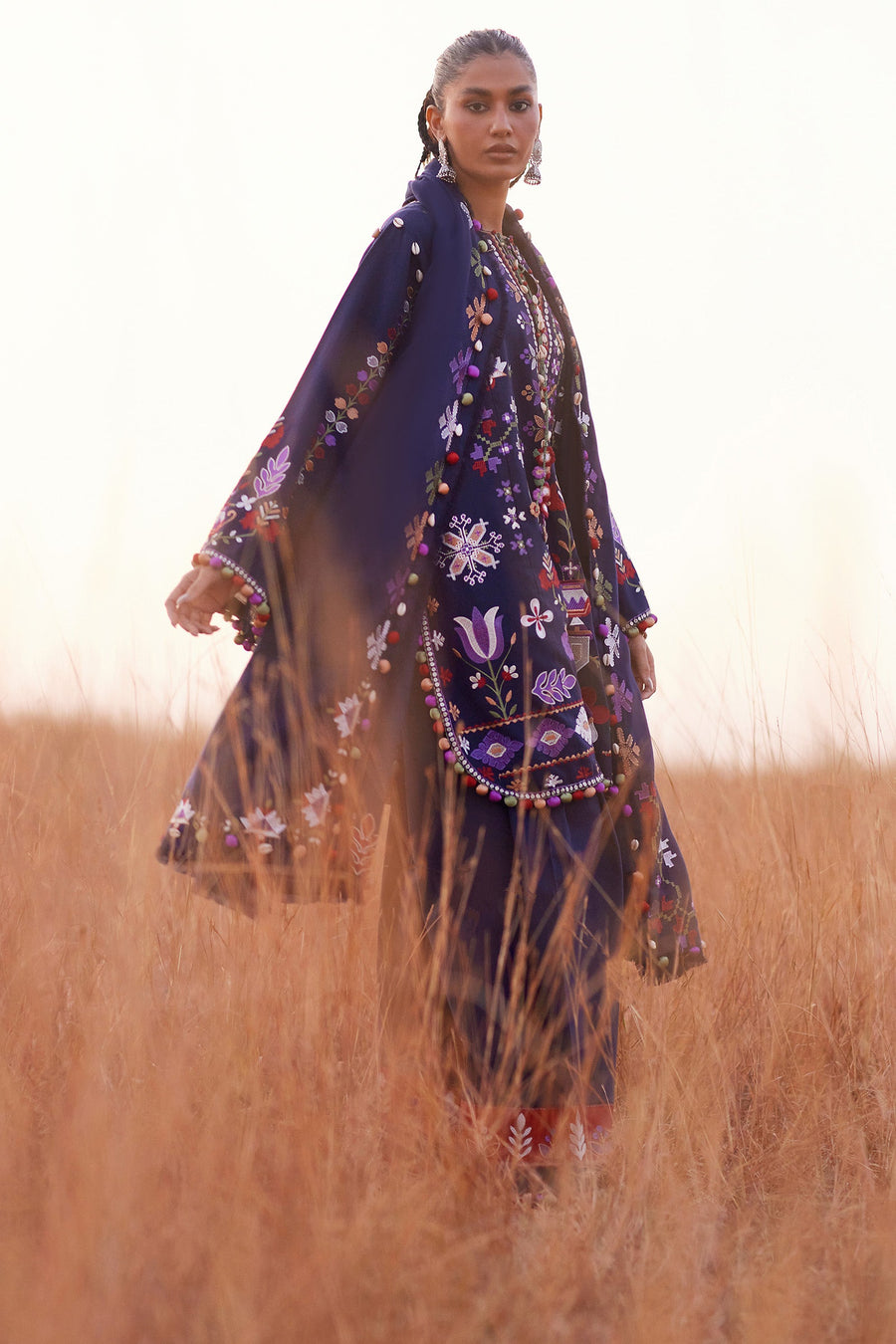 ZAHA by Khadijah Shah Embroidered Khaddar Unstitched 3Pc Suit ZW25-04 ZAREEN
