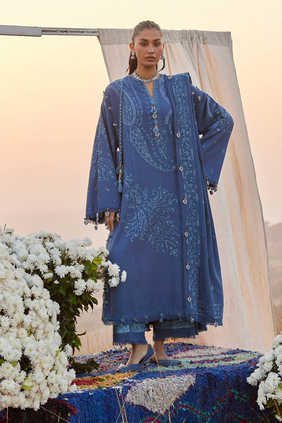 ZAHA by Khadijah Shah Embroidered Karandi Unstitched 3Pc Suit ZW25-08 SCHEREZADE