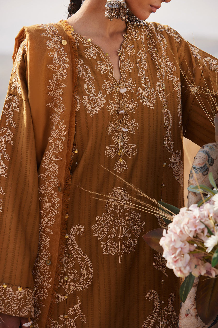ZAHA by Khadijah Shah Embroidered Jacquard Unstitched 3Pc Suit ZW25-10 HEER
