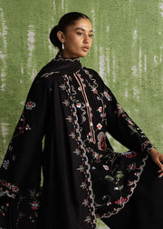 Coco by Zara Shahjahan Nairang 8A embroidered Khaddar suit detail