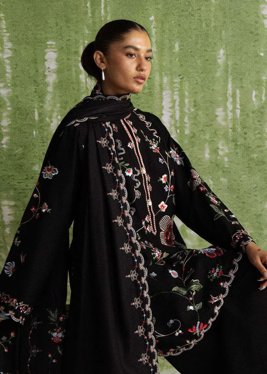 Coco by Zara Shahjahan Nairang 8A embroidered Khaddar suit detail