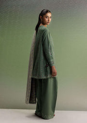 Coco Zara Shahjahan SARD 1B embroidered winter suit detail
