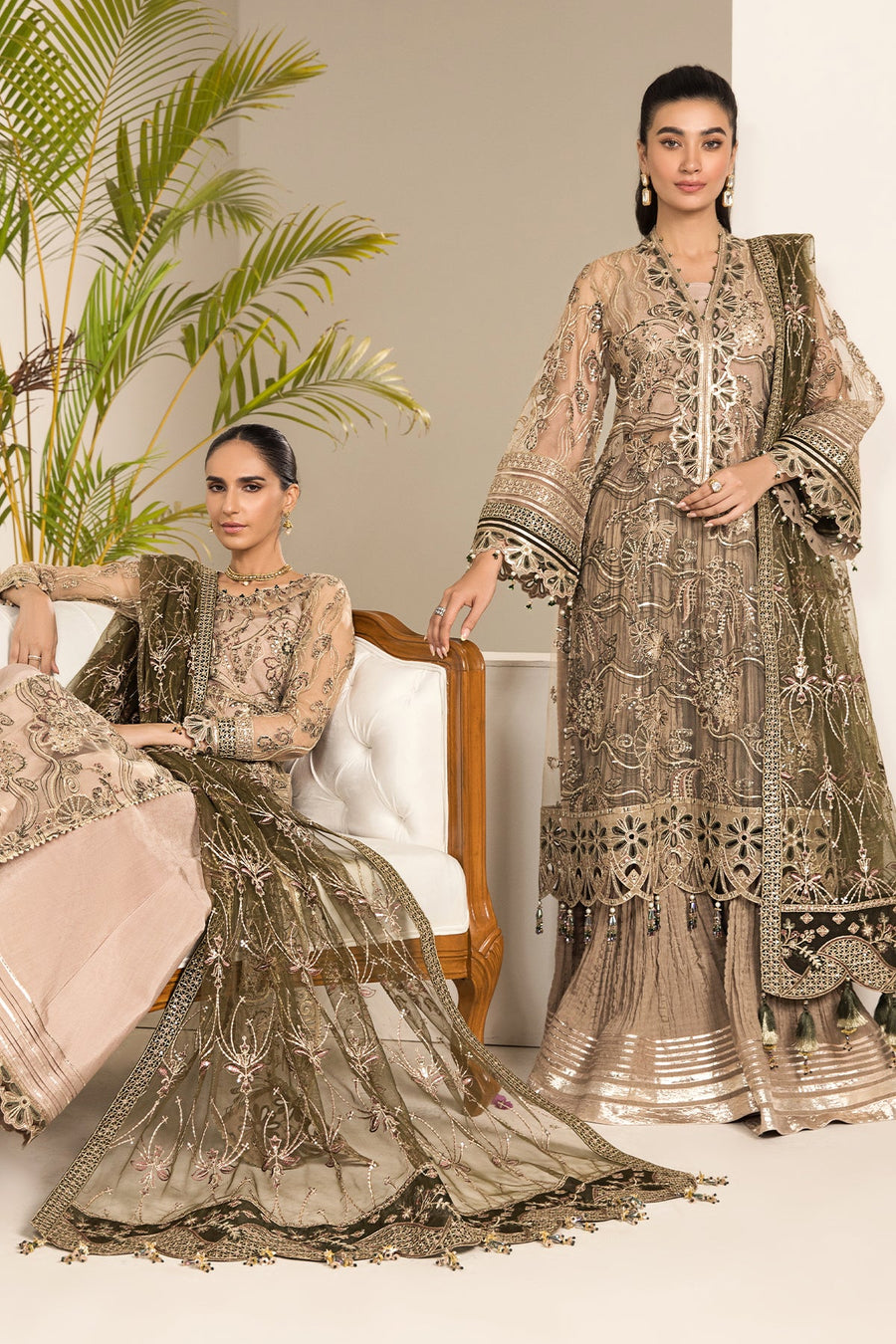Alizeh Fashion Lamhay Festive Embroidered NEt 3Pc Suit V15D02 - Emhal