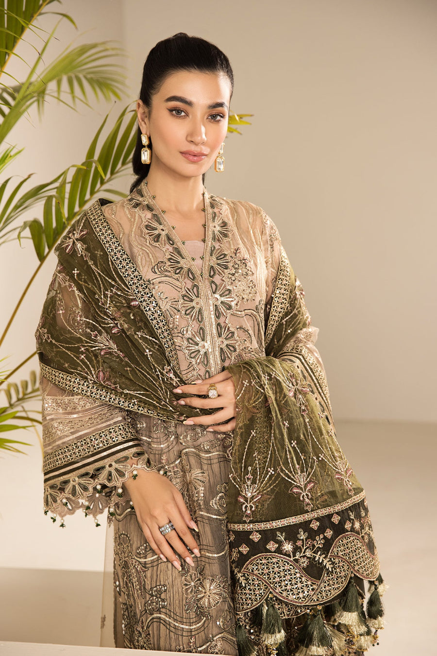 Alizeh Fashion Lamhay Festive Embroidered NEt 3Pc Suit V15D02 - Emhal