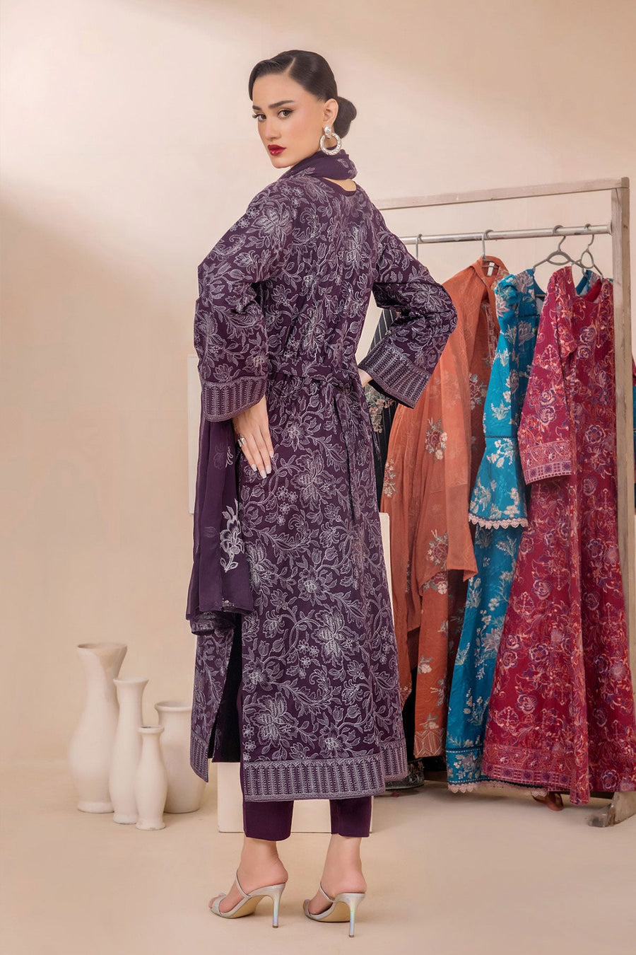 Florid by Safwa Premium Embroidered Cotton Unstitched 3Pc Suit FLO-05