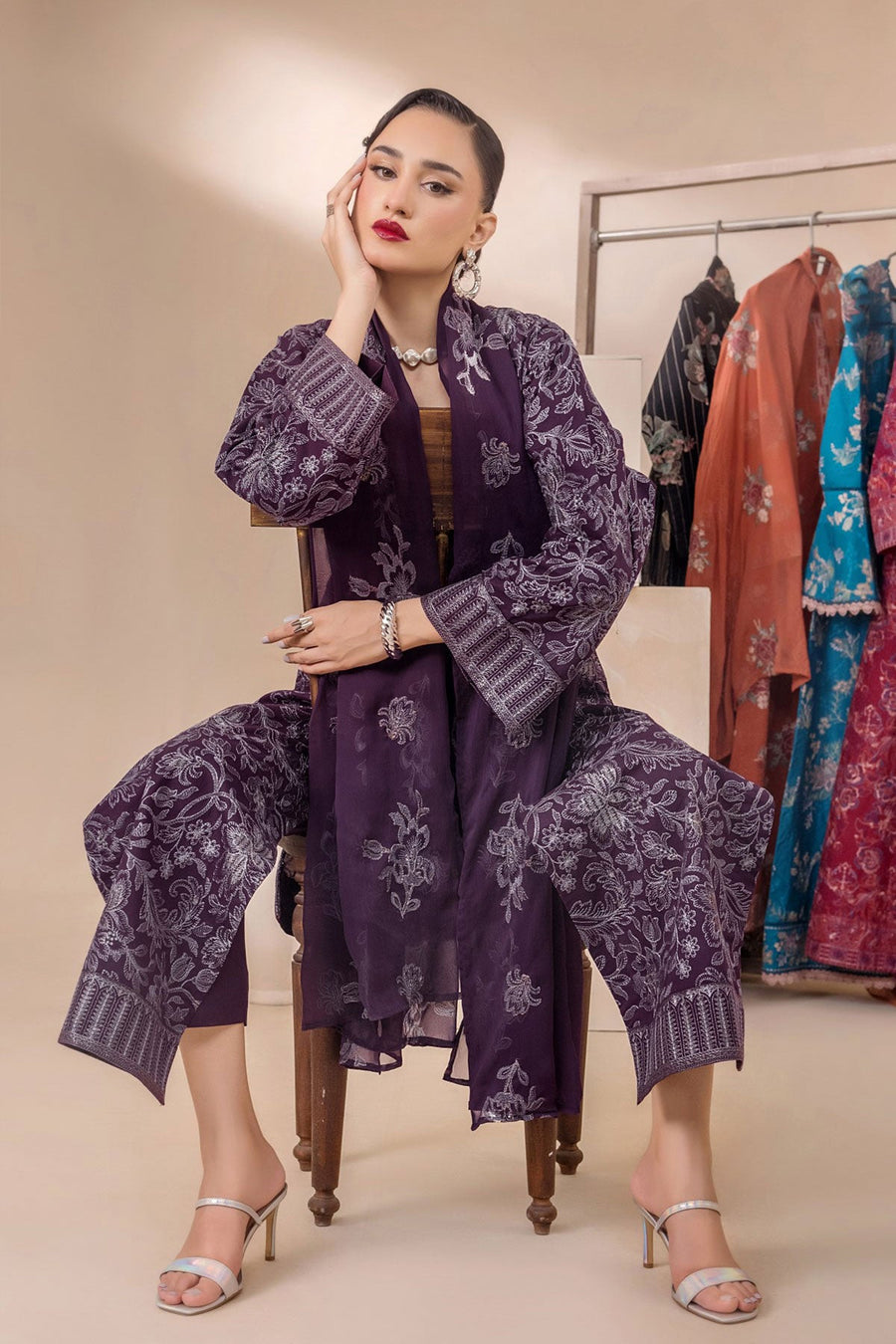 Florid by Safwa Premium Embroidered Cotton Unstitched 3Pc Suit FLO-05