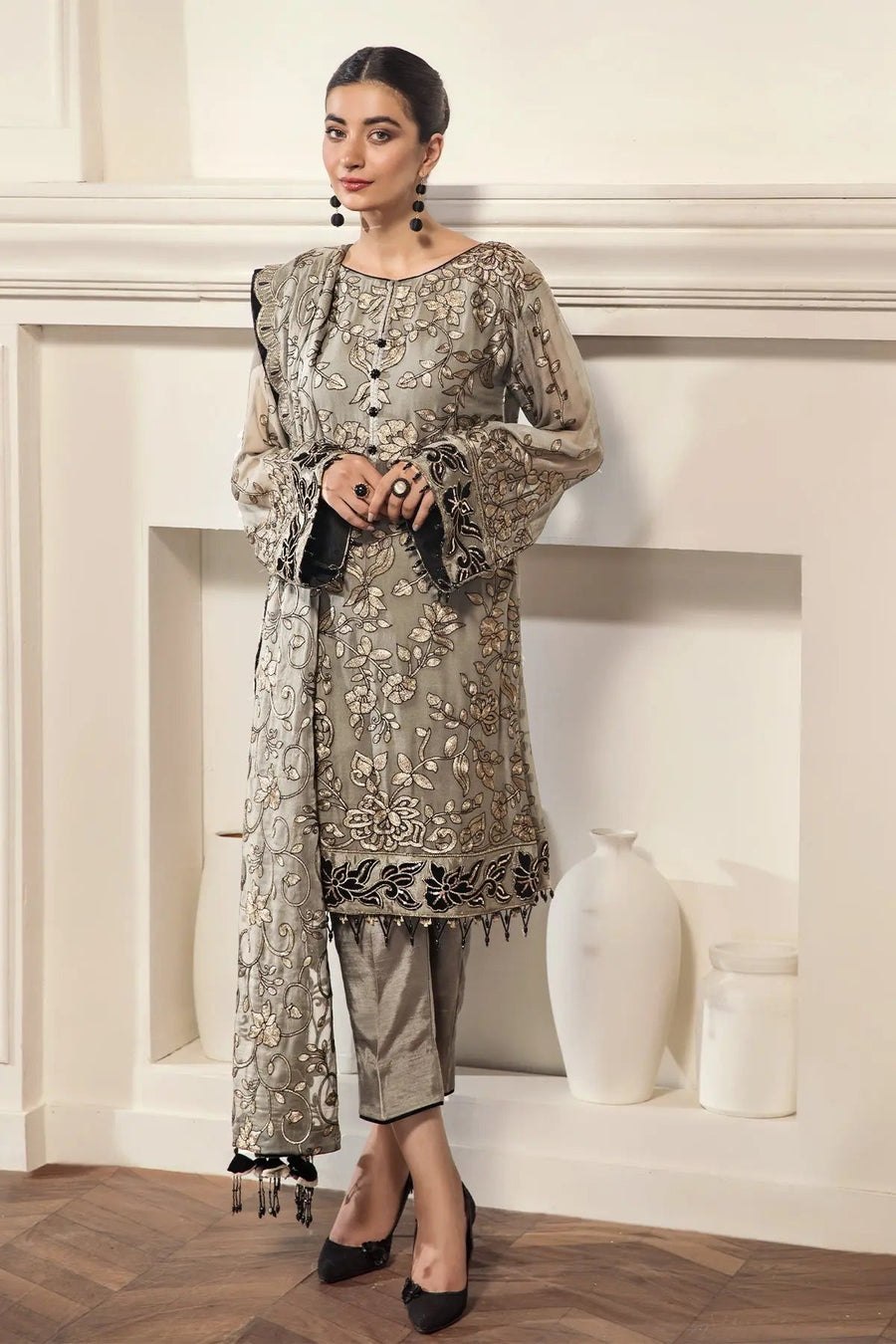 Alizeh Fashion Vol-02 Embroidered Chiffon 3Pc Suit D-10 Ilara