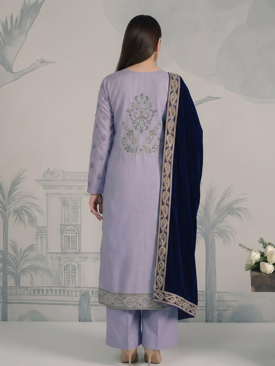 Zeenia Winter Pearls Embroidered Chamki Fabric Unstitched 3Pc Suit D-06