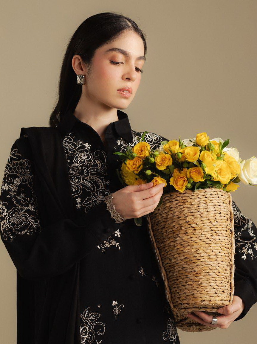 Coco by Zara Shahjahan Winter Unstitched Khaddar 3Pc Suit D-09A LAUREL