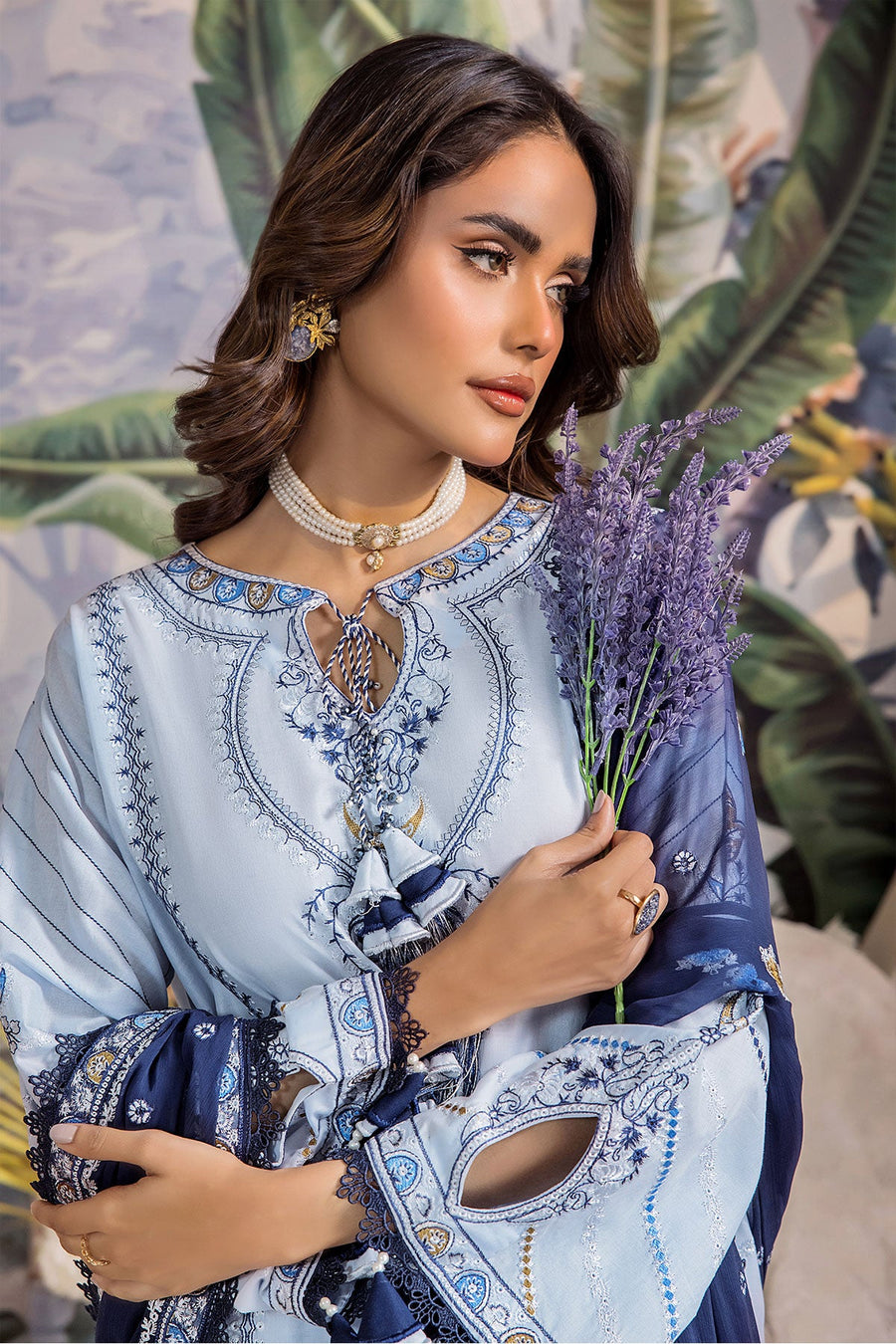 Safwa Ivory Embroidered Lawn Unstitched 3Piece Suit - IVO09