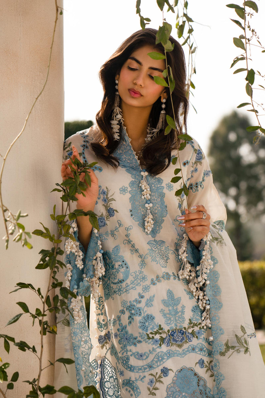 Sana Safinaz Luxury Lawn D-04A-3