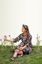 Safwa Printed Lawn Pret 2Pc Suit ( Ready To Wear ) P000875
