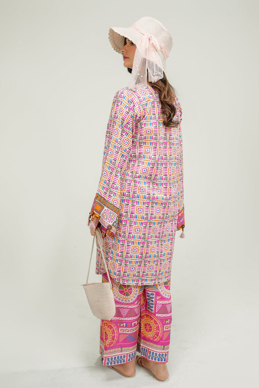Safwa Printed Lawn Pret 2Pc Suit ( Ready To Wear ) P000876
