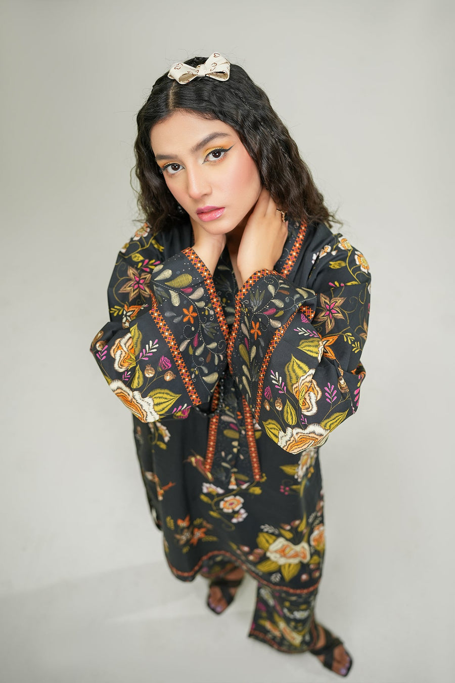 Safwa Printed Lawn Pret 2Pc Suit ( Ready To Wear ) P000892