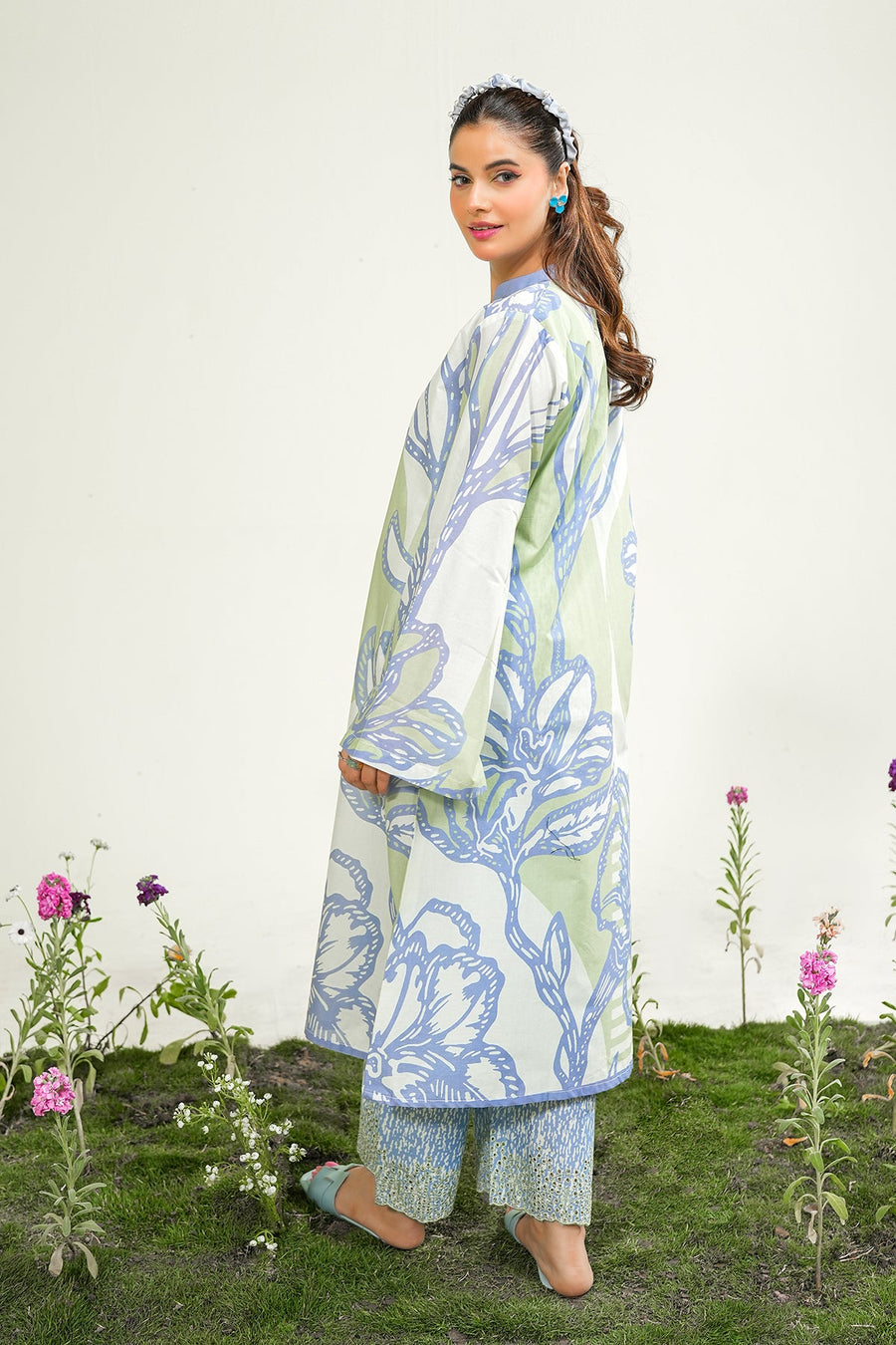 Safwa Printed Lawn Pret 2Pc Suit ( Ready To Wear ) P000894