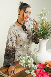 Safwa Printed Lawn Pret 2Pc Suit ( Ready To Wear ) P000901