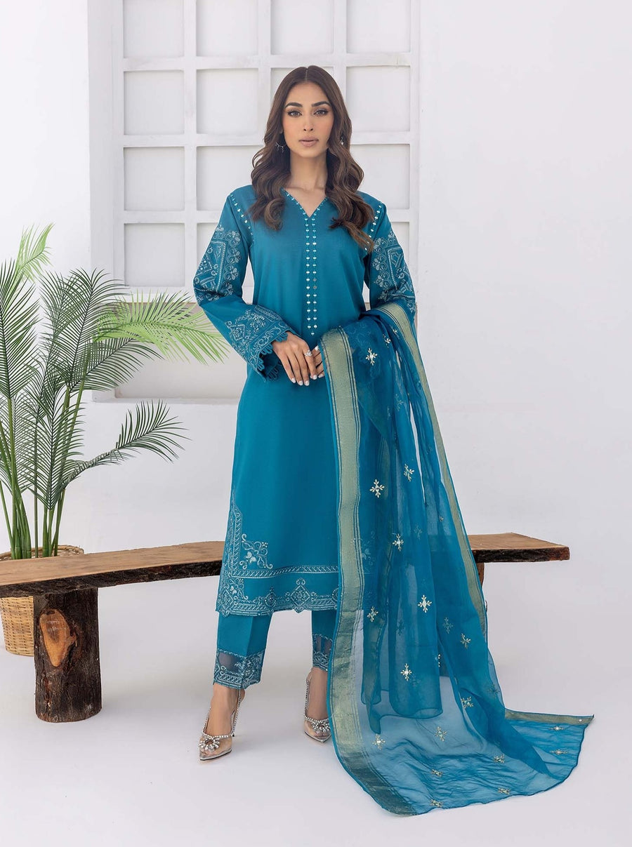 Nuriyaa Spring Summer Embroidered Lawn Pret 3 Piece Suit - Mavi