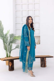 Nuriyaa Spring Summer Embroidered Lawn Pret 3 Piece Suit - Mavi