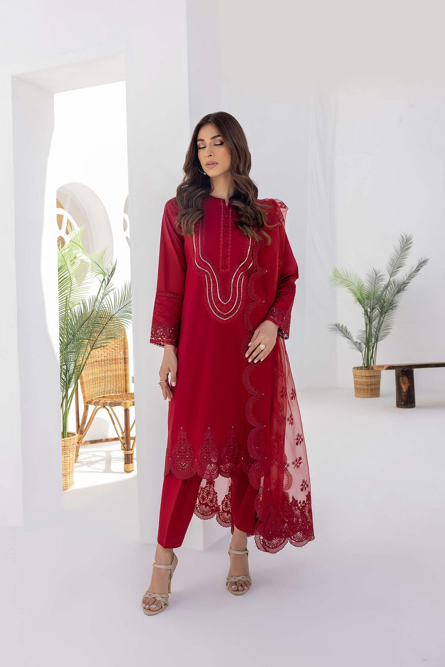 Nuriyaa Spring Summer Embroidered Lawn Pret 3 Piece Suit - Askim