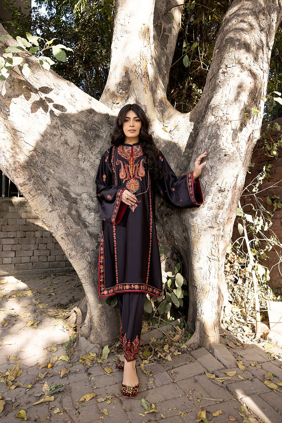 Nuriyaa Winter Pret Embroidered Shamose Silk 2 Piece Suit - Rani