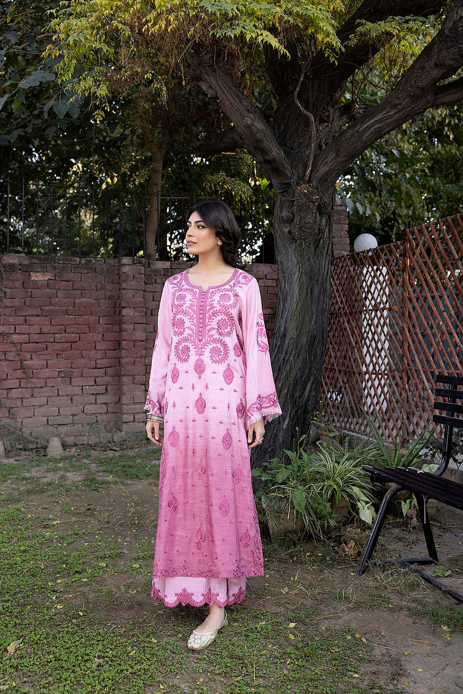 Nuriyaa Winter Pret Embroidered Linen 2 Piece Suit - Bano