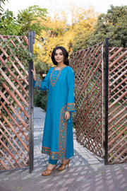 Nuriyaa Winter Pret Embroidered Khaddar 2 Piece Suit - Bia