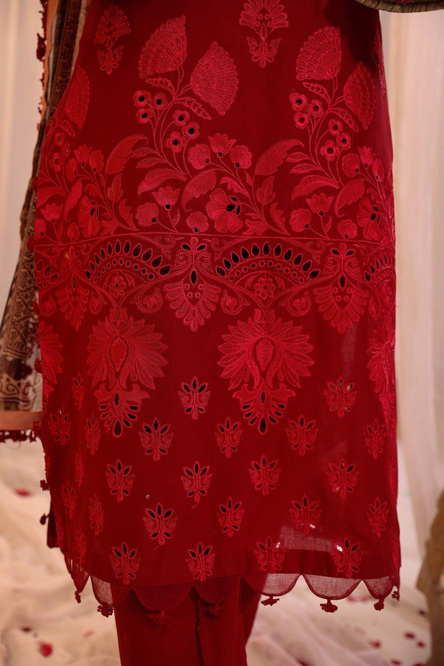 RSC-07 - SAFWA ROSELLA 3-PIECE COLLECTION VOL  Embroidered Dress | 1 Shop Online | Pakistani Dresses | Dresses