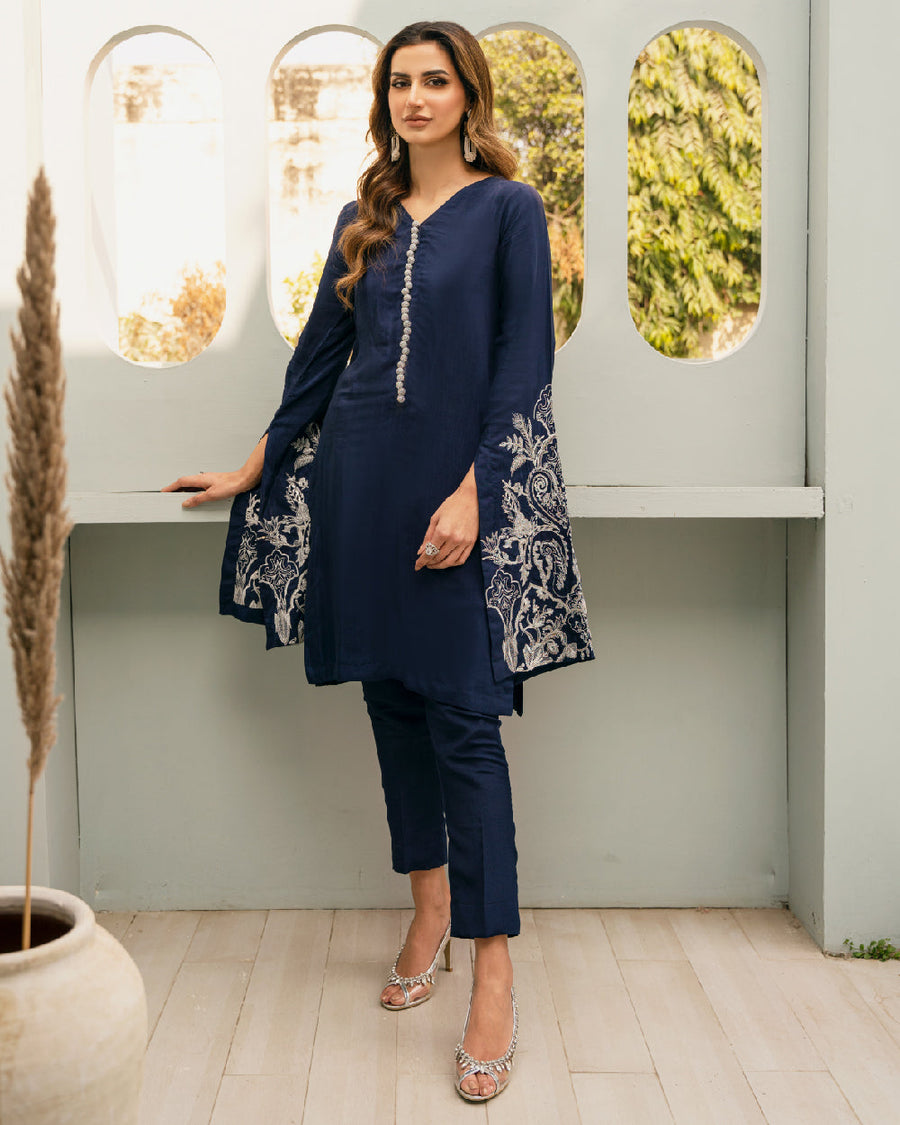 Noor Jahan by Daud Abbas Luxury Pret 2 Piece Suit - Naahi