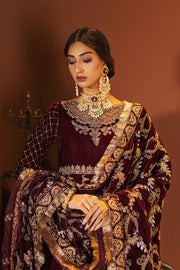 Motifz Grand Valour Embroidered Velvet Unstitched 3Pc Suit 3167-JANAN - FaisalFabrics.pk