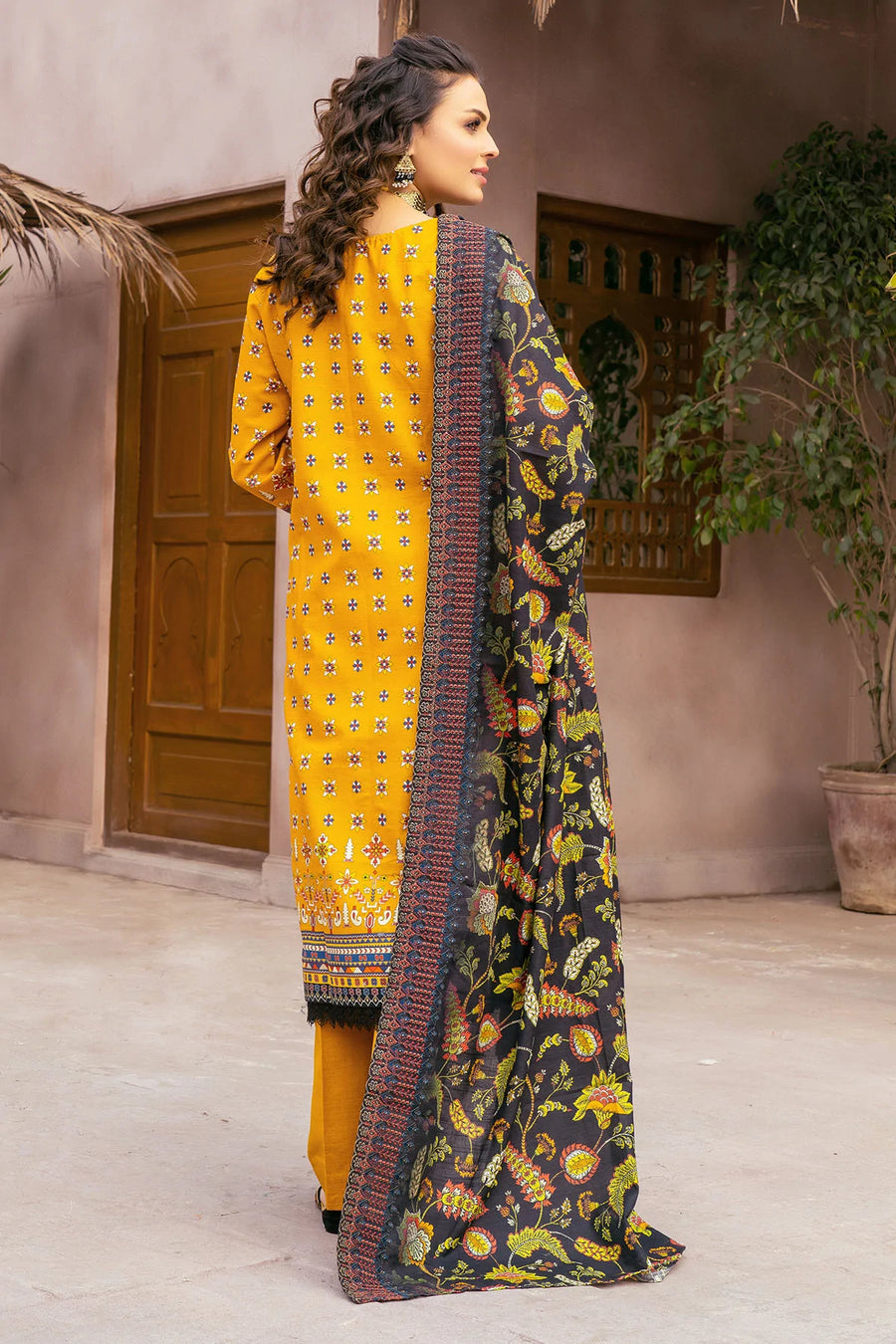 Motifz Amal Unstitched Embroidered Khaddar 3Pc Suit 3510-MONICA