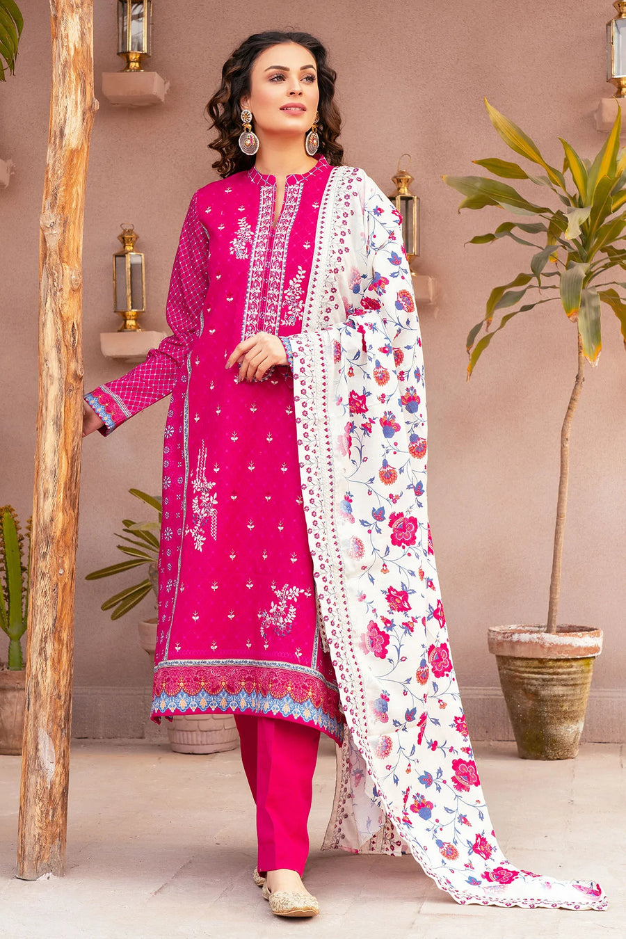 Motifz Amal Unstitched Embroidered Khaddar 3Pc Suit 3511-PHOEBE