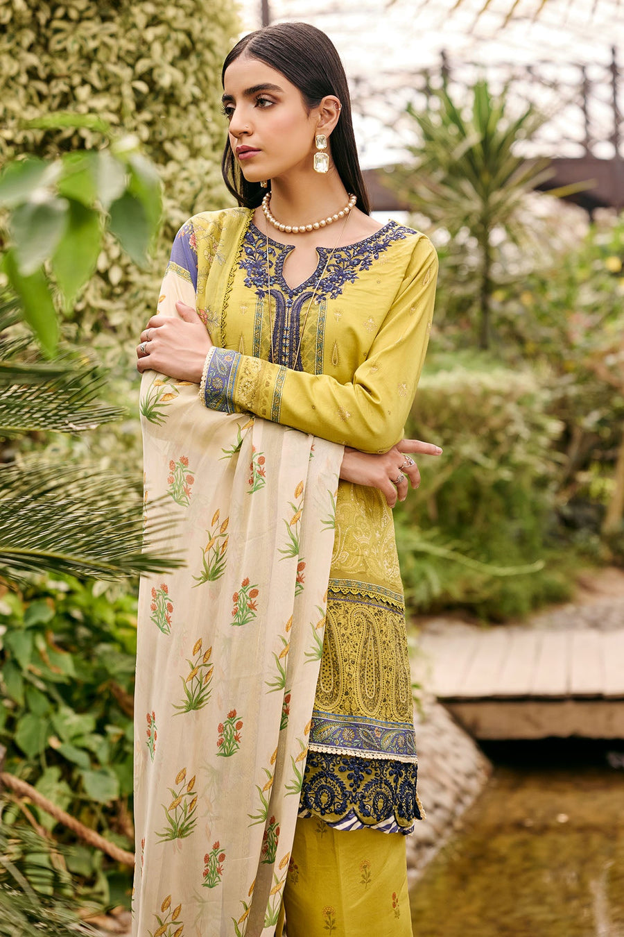 Umang by Motifz Digital Printed Lawn Unstitched 3 Piece Suit 3532-CERULEAN