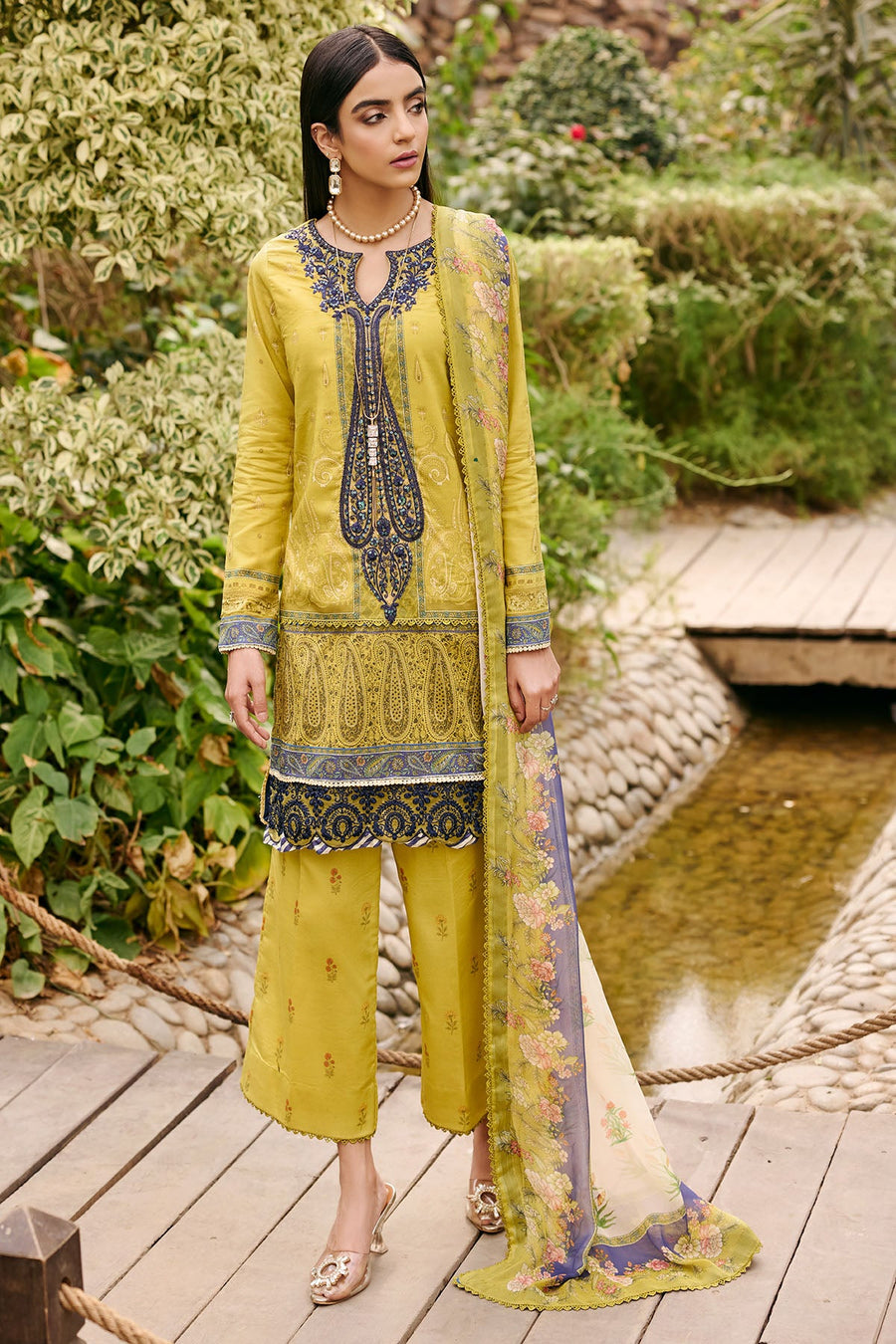 Umang by Motifz Digital Printed Lawn Unstitched 3 Piece Suit 3532-CERULEAN