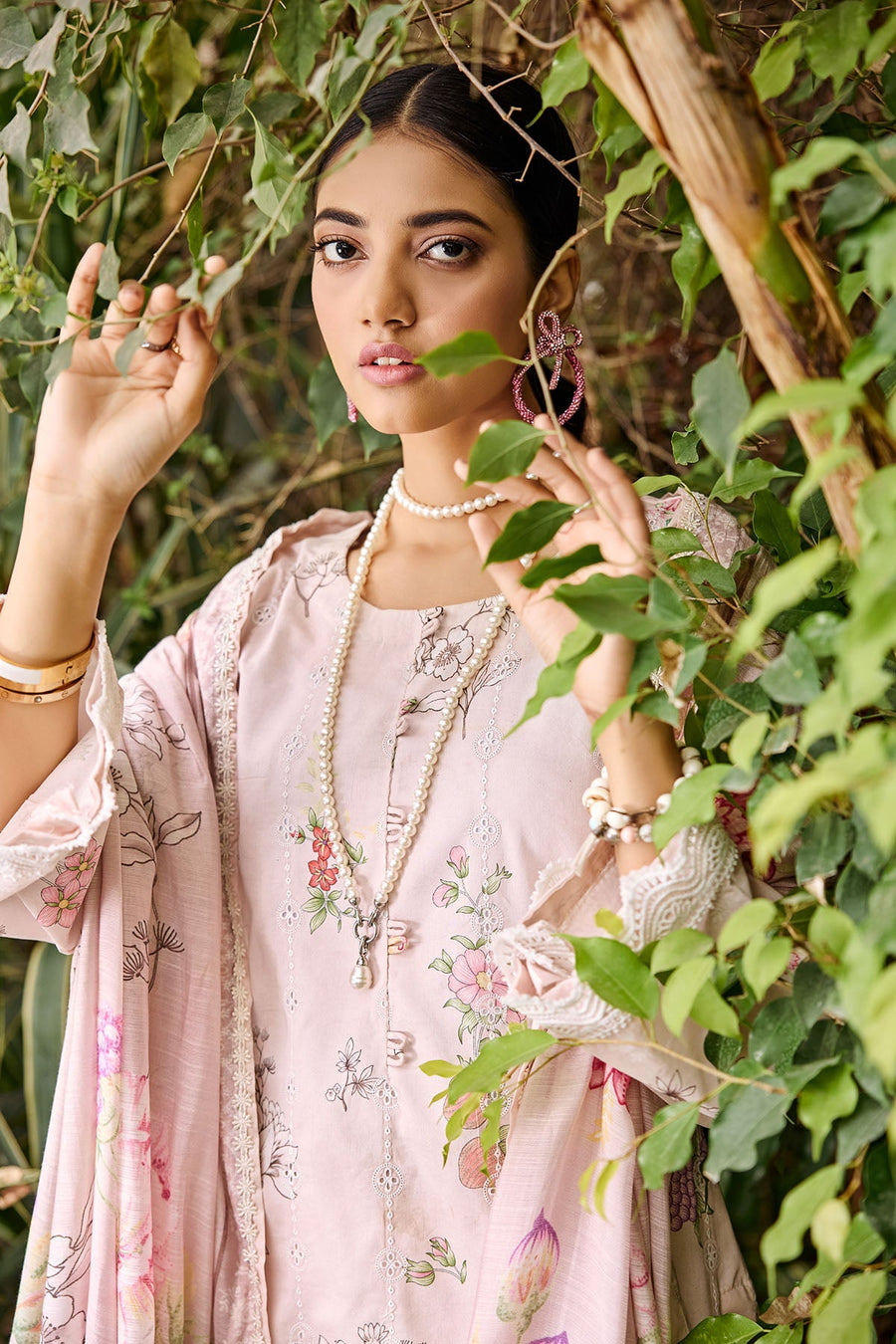 Umang by Motifz Digital Printed Lawn Unstitched 3 Piece Suit 3535-EGGSHELL