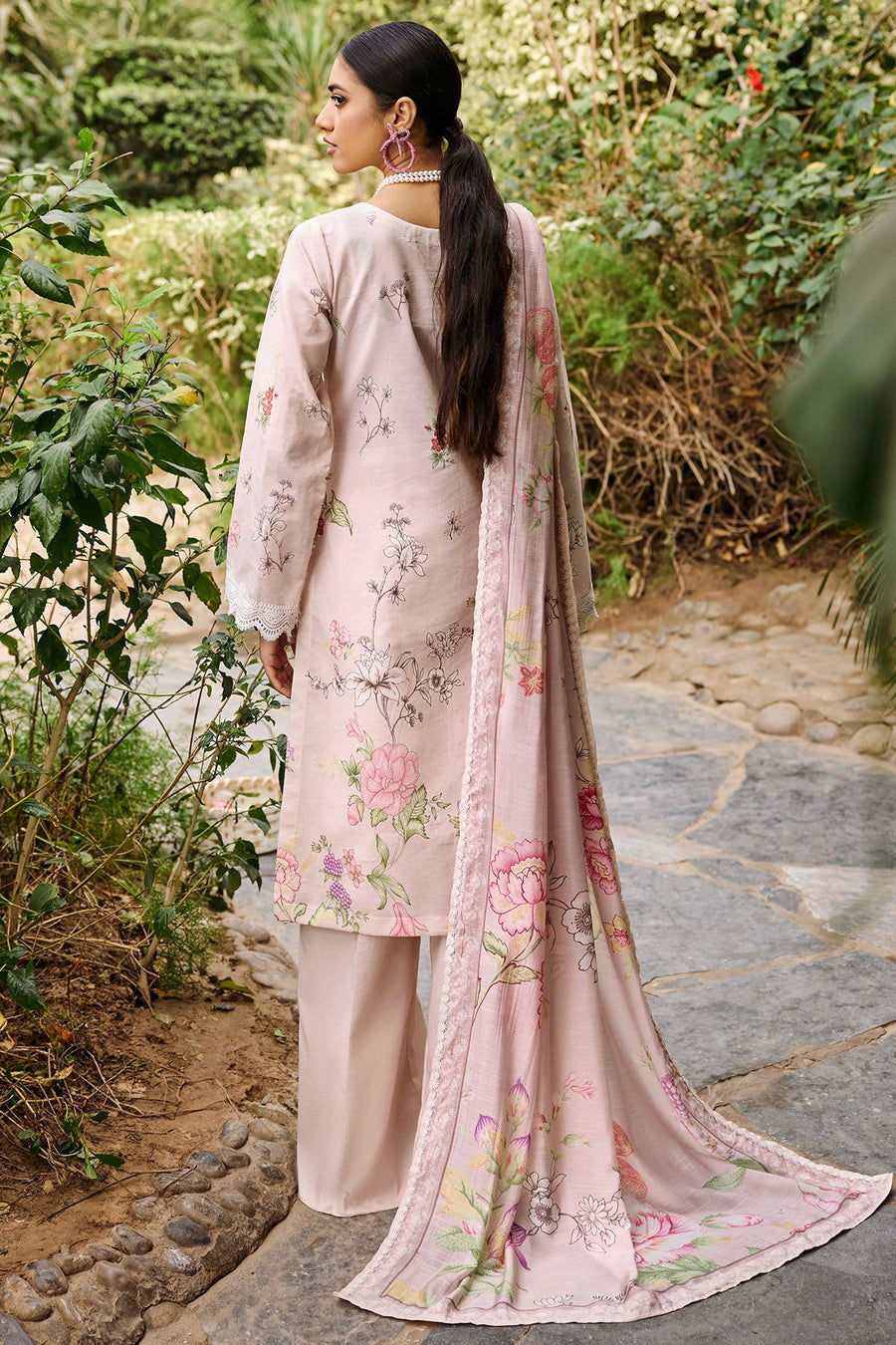 Umang by Motifz Digital Printed Lawn Unstitched 3 Piece Suit 3535-EGGSHELL