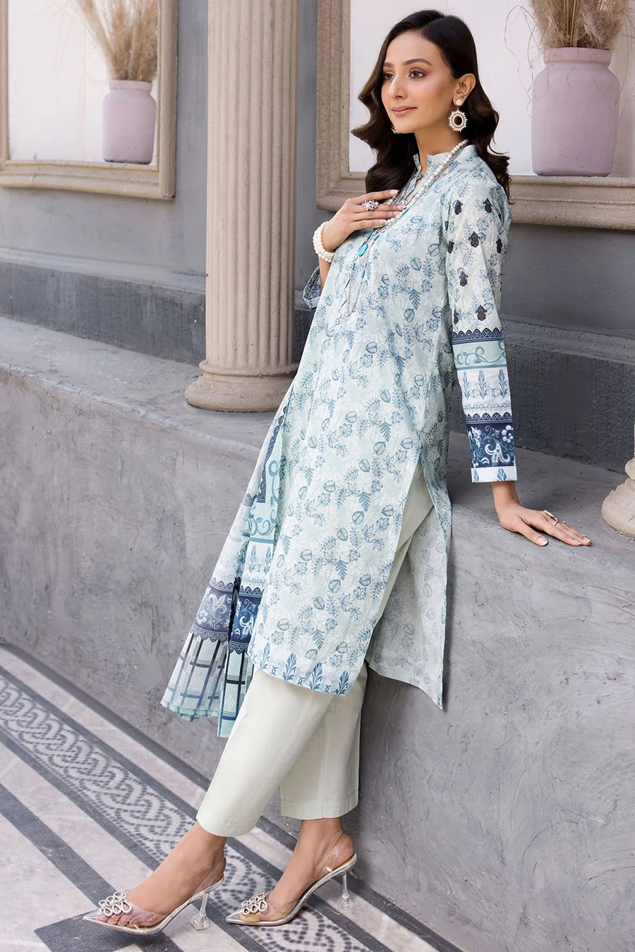 Rang by Motifz Digital Printed Lawn Unstitched 3 Piece Suit 3730-MAYSHA