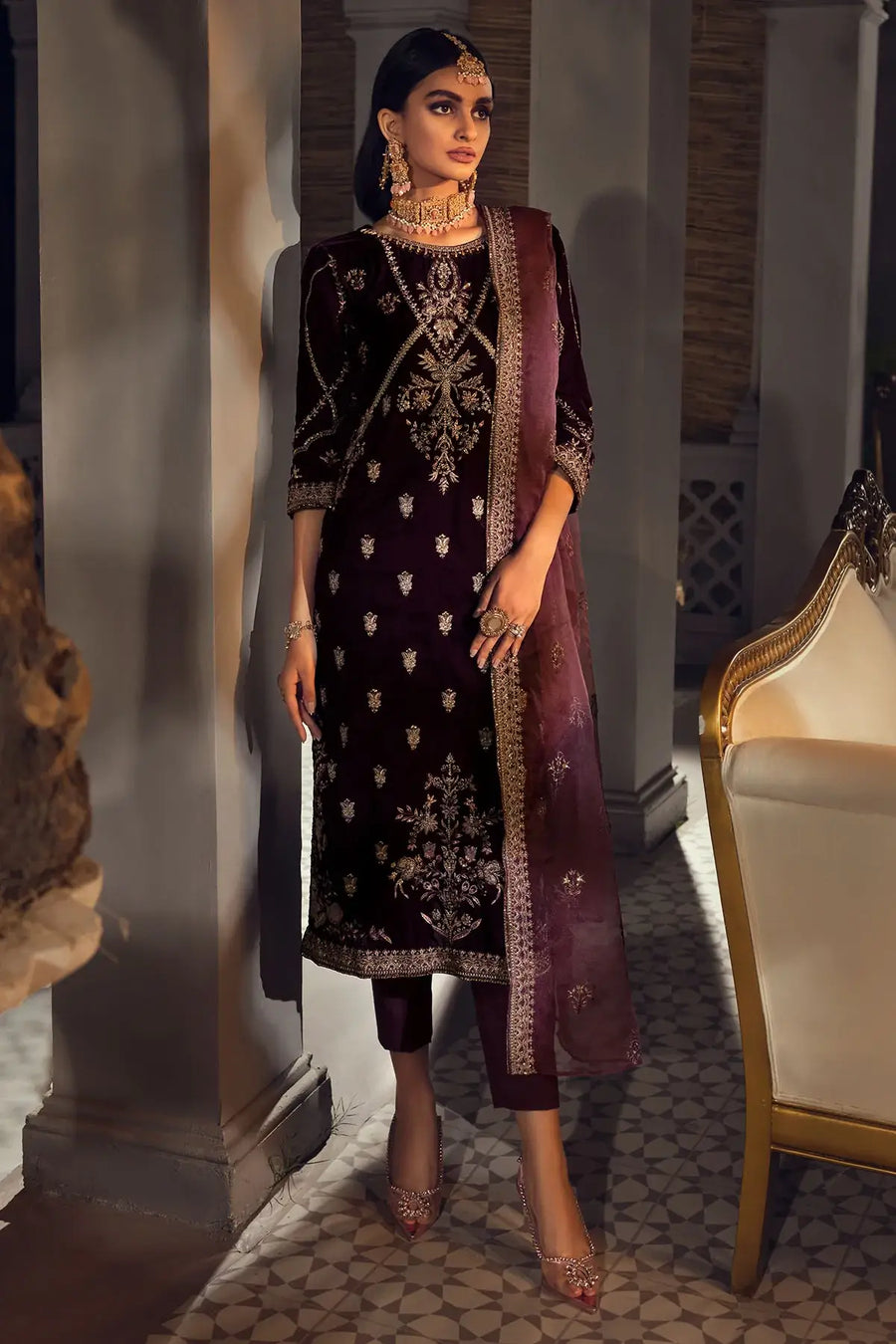 Motifz Grand Velou Embroidered Velvet Unstitched 3Pc Suit 3777-STORK