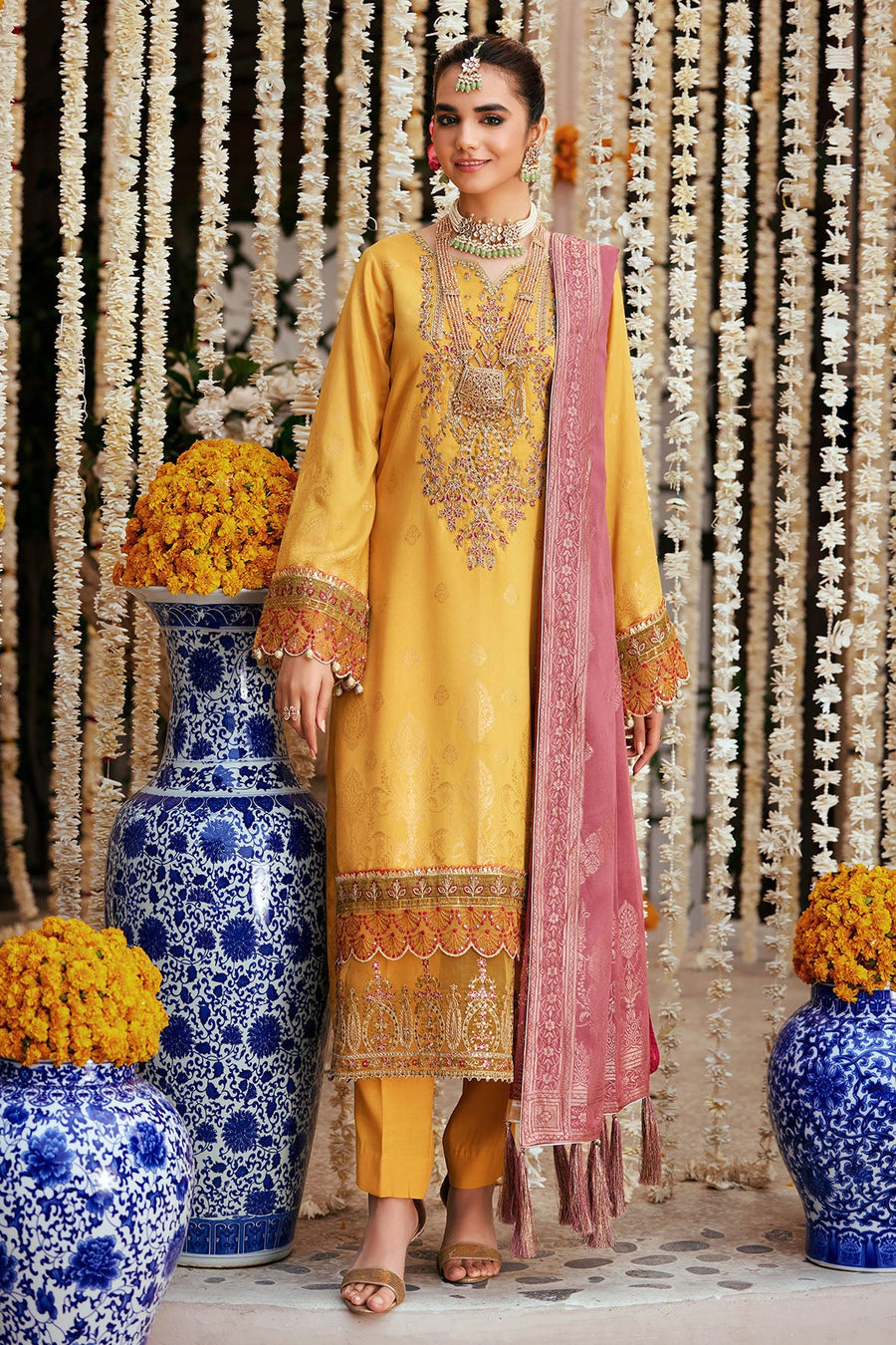 Motifz Shehnai Unstitched Embroidered Jacquard 3Pc Suit 3862-RAHMA