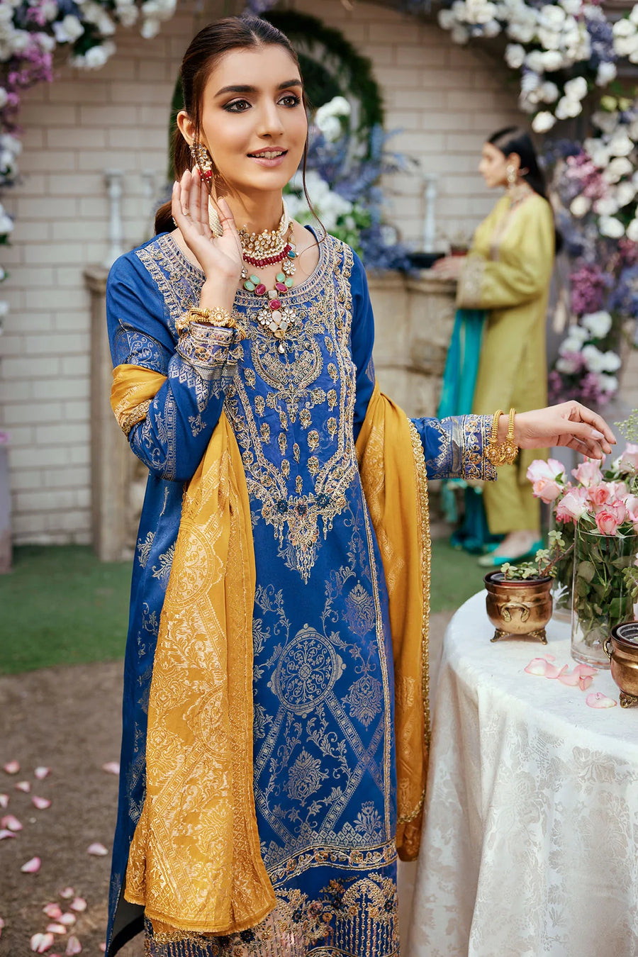 Motifz Shehnai Unstitched Embroidered Jacquard 3Pc Suit 3864-ZEENAT