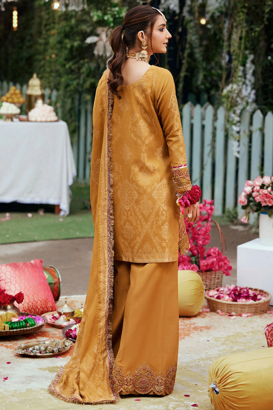 Motifz Shehnai Unstitched Embroidered Jacquard 3Pc Suit 3867-BANO