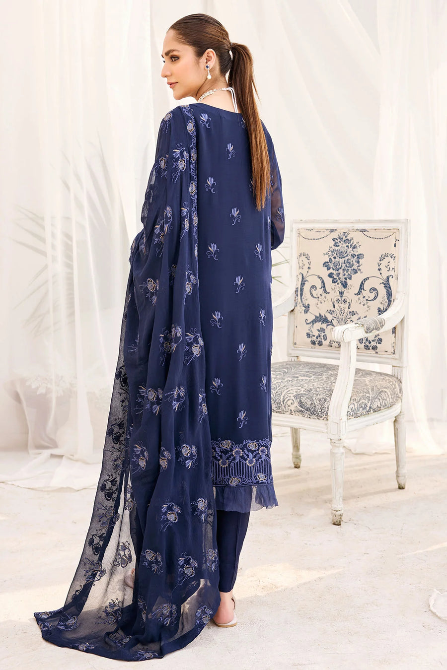 Motifz Embroidered Bemberg Chiffon Unstitched 3Pc Suit 3886-GINA