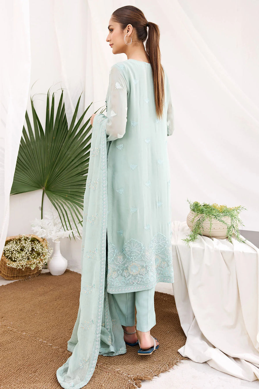 Motifz Embroidered Bemberg Chiffon Unstitched 3Pc Suit 3894-ISABELLA