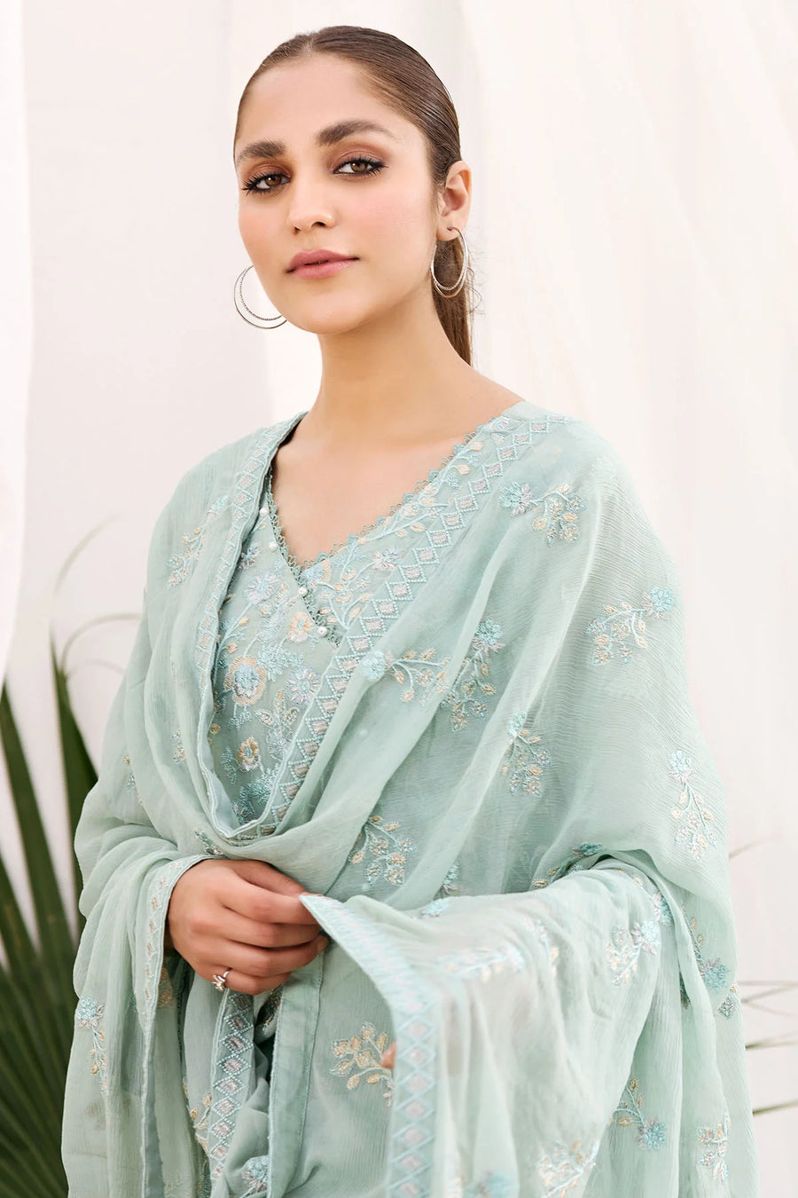 Motifz Embroidered Bemberg Chiffon Unstitched 3Pc Suit 3894-ISABELLA