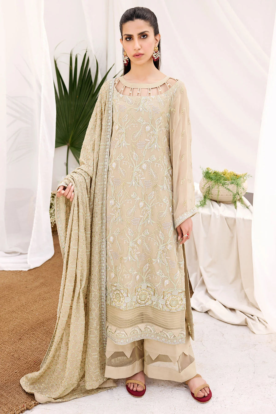 Motifz Embroidered Bemberg Chiffon Unstitched 3Pc Suit 3897-SLOANIE