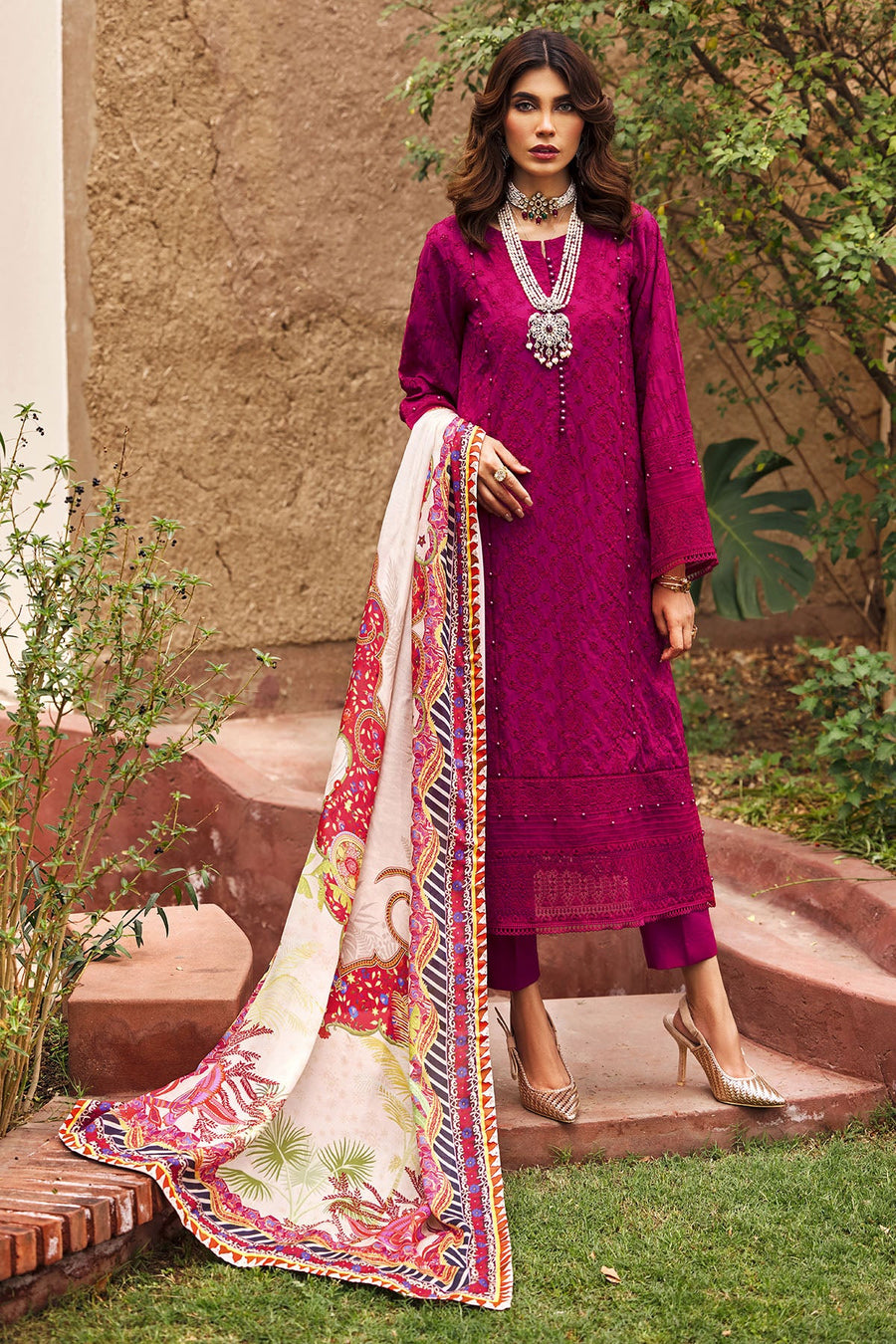 Motifz Schiffli Embroidered Lawn Unstitched 3Pc Suit 3979-ARZOU