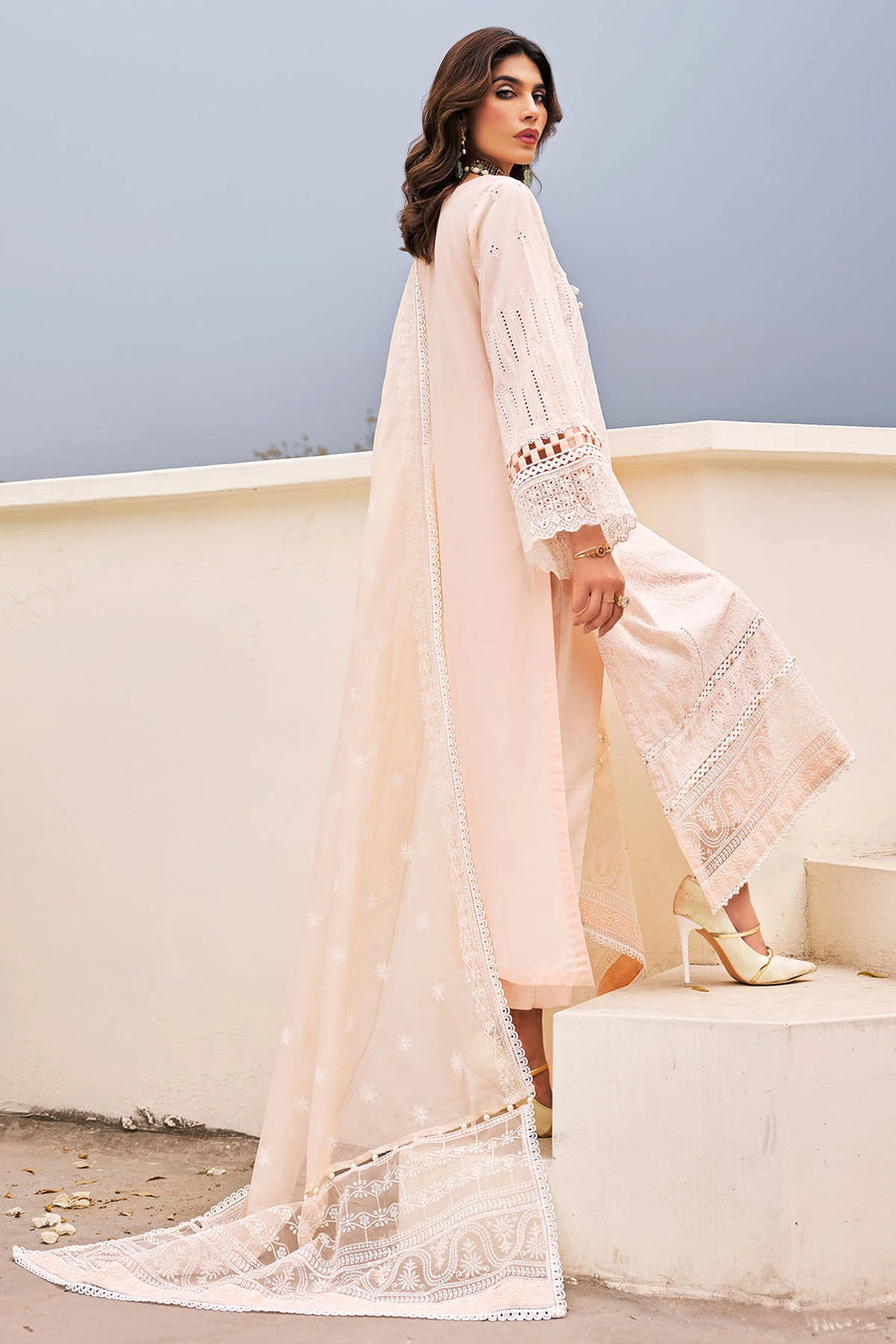 Motifz Schiffli Embroidered Lawn Unstitched 3Pc Suit 3982-ASRA
