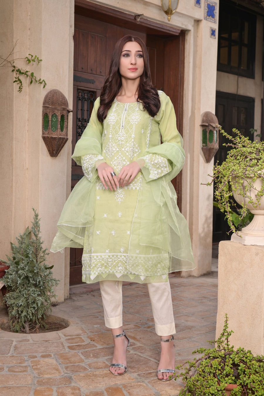 MAK Fashion Ready to Wear 3 Pc Embroidered Organza EFO-1006