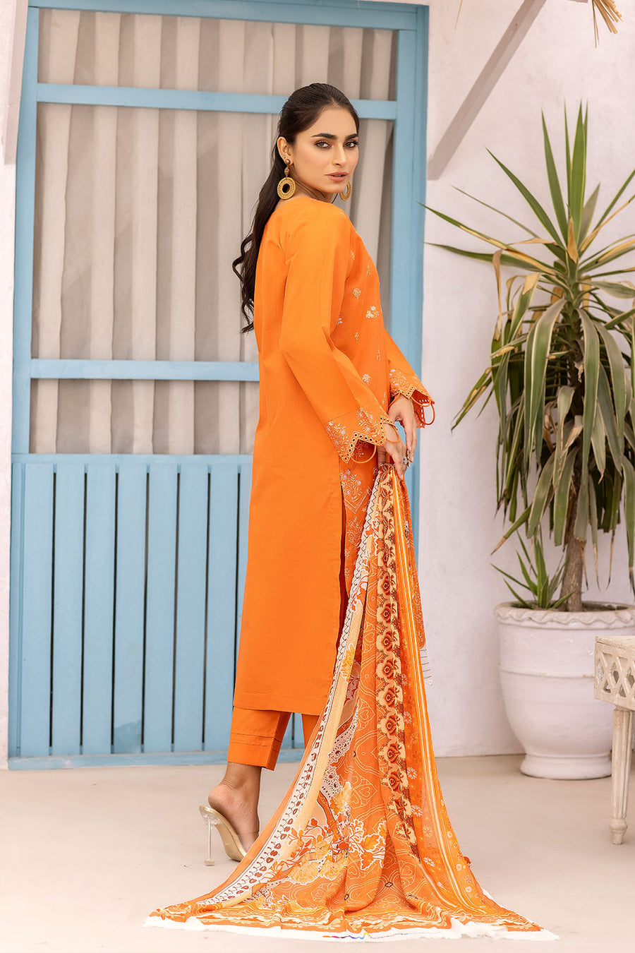 Safwa Rosella Embroidered Lawn Unstitched 3 Piece Suit RSC-22